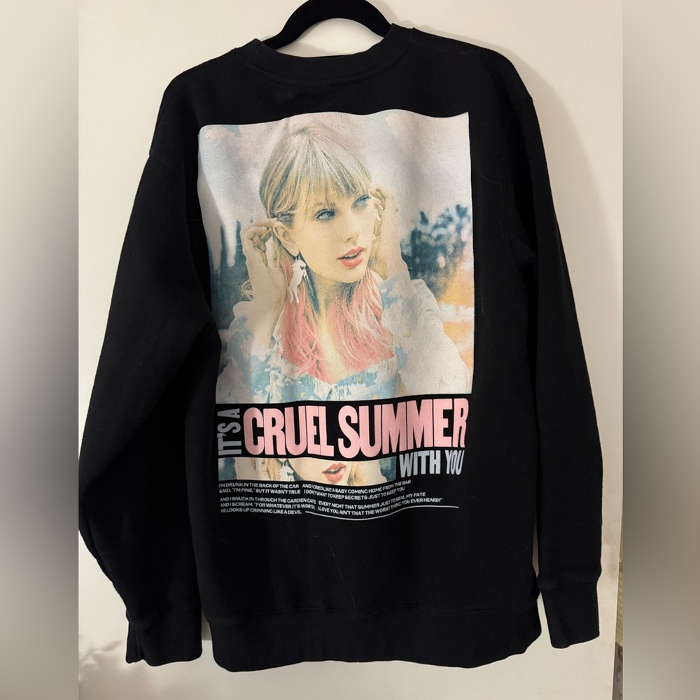 Taylor Swift Cruel Summer Crewneck size L